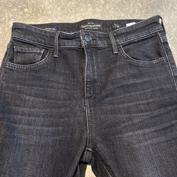 Lucky Brand High Rise Cropped Ruffle Flare Jean Size 0/25 - Picture 5 of 7